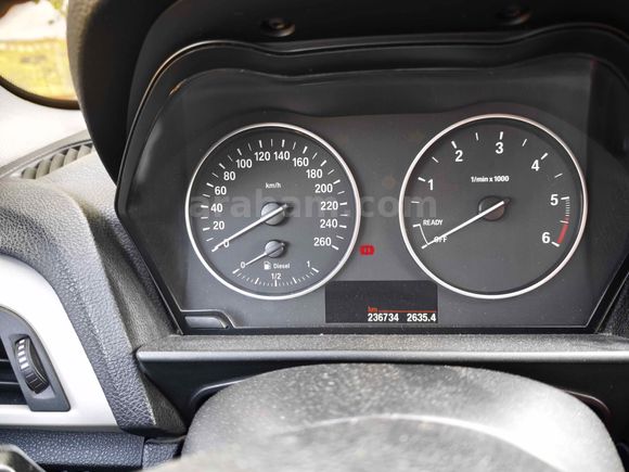 Sahibinden BMW 1 Serisi 116d ED EfficientDynamics 2012 Model  230.000 km Beyaz