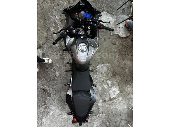 Sahibinden temiz ve bakımlı rs200