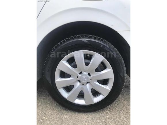 UQKA 2019 Peugeot 301 1.2 PureTech