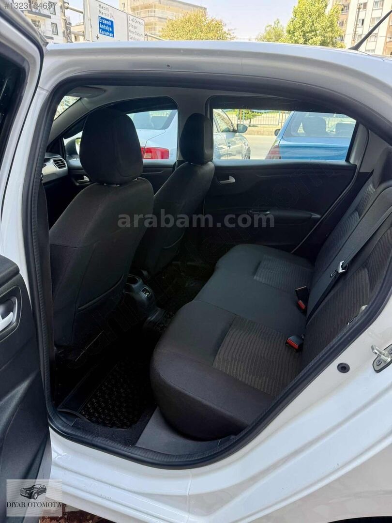 Galeriden Peugeot 301 1.2 PureTech Active 2019 Model Mersin 137.000 km Beyaz 7