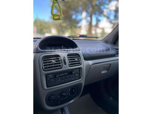 Sahibinden Renault Clio 1.6  16 valf kılimalı 175 binde Dynamique 2003 Model 