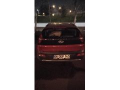 Sahibinden LPG li Hyundai Bayon 1.4 MPI Jump 2022 Model Ankara 46200 km Kırmızı