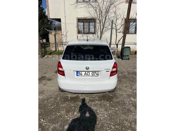Sahibinden Skoda Fabia 1.2 Optimal 2012 Model 
