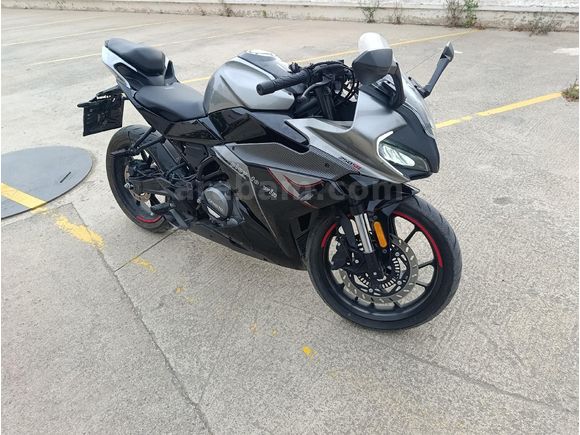 Sahibinden CFMOTO 250SR