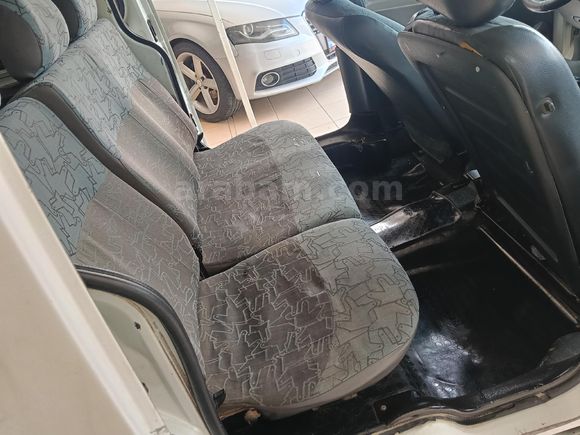 Galeriden Renault Kangoo 1.9 D 2002 ÇİFT SÜRGÜLÜ Antalya