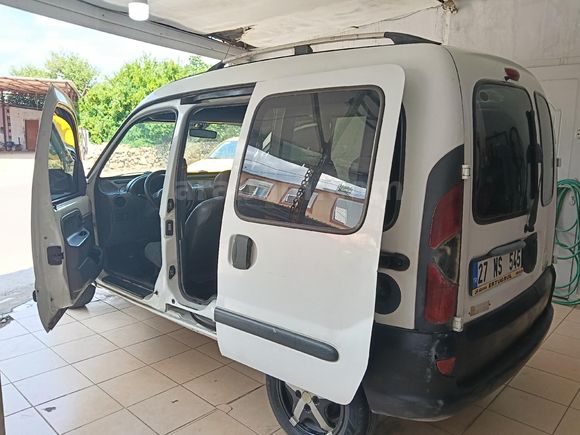Galeriden Renault Kangoo 1.9 D 2002 ÇİFT SÜRGÜLÜ Antalya