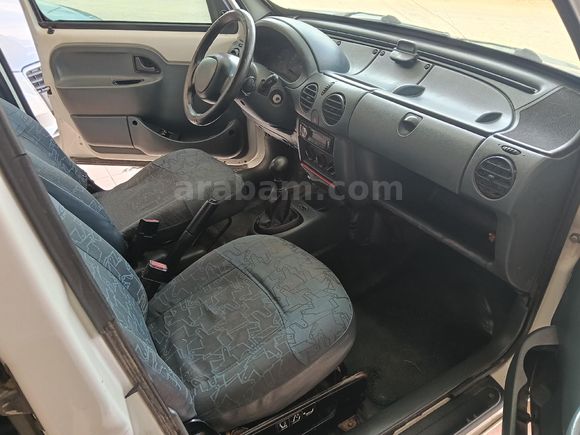 Galeriden Renault Kangoo 1.9 D 2002 ÇİFT SÜRGÜLÜ Antalya