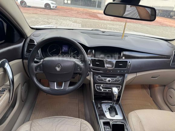 Galeriden Renault Latitude 2.0 dCi Executive 2011 Model Mardin