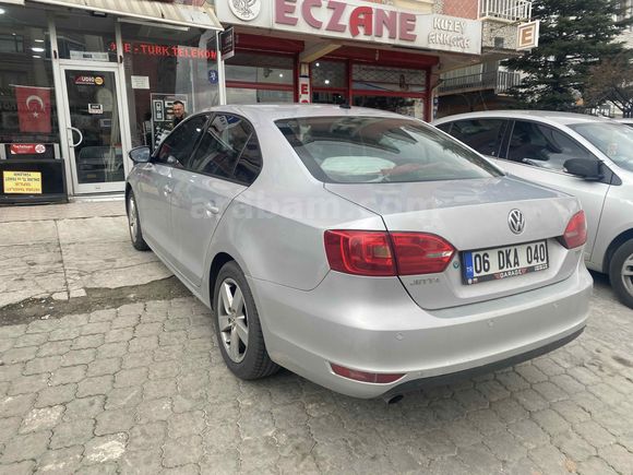Temiz Volkswagen Jetta 1.6 TDi Trendline 2014 Model 
