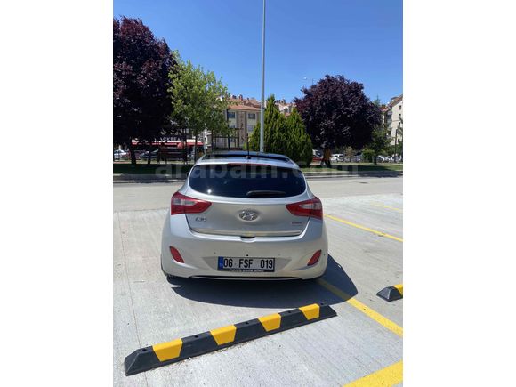 Sahibinden Hyundai i30 1.6 CRDi Elite 2012 Model 