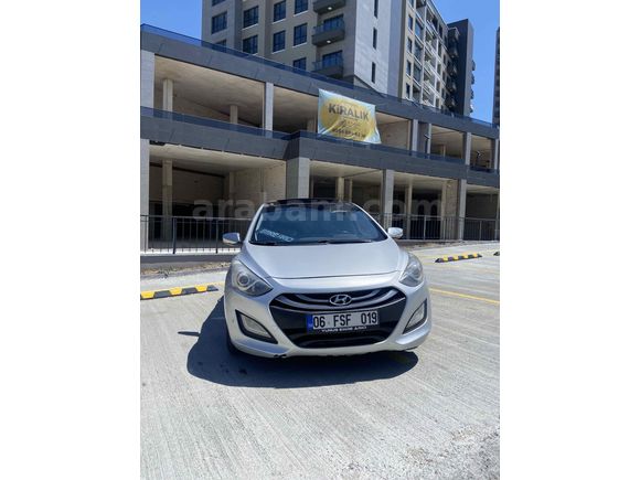 Sahibinden Hyundai i30 1.6 CRDi Elite 2012 Model 