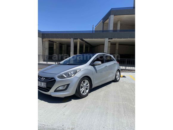 Sahibinden Hyundai i30 1.6 CRDi Elite 2012 Model 