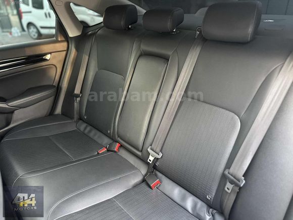 2022 CIVIC ECO EXECUTIVE PLUS TURBO FAB LPG Lİ- HATASIZ BOYASIZ