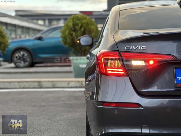 2022 CIVIC ECO EXECUTIVE PLUS TURBO FAB LPG Lİ- HATASIZ BOYASIZ