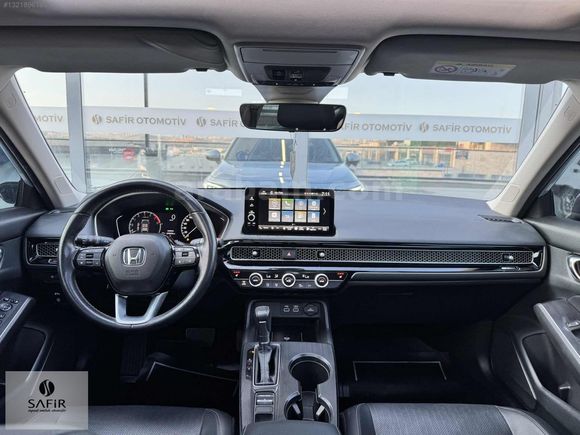 SAFİR'DEN 2022 CİVİC 1.5VTEC ECO EXECUTİVE PLUS FAB.LPG 70BİN KM
