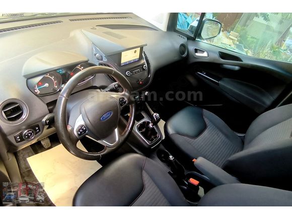 AUTO KILINÇ 2022 Courier Titanium Plus 1.0 Ecoboos