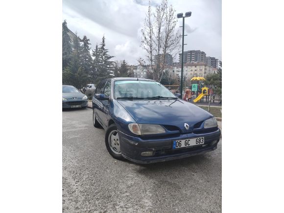 Sahibinden Renault Megane 1.6 RNA 1999 Model