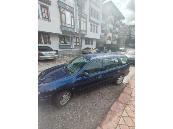 Sahibinden Renault Megane 1.6 RNA 1999 Model