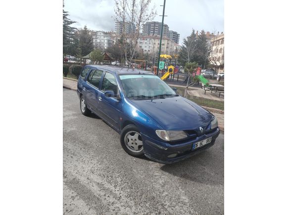Sahibinden Renault Megane 1.6 RNA 1999 Model
