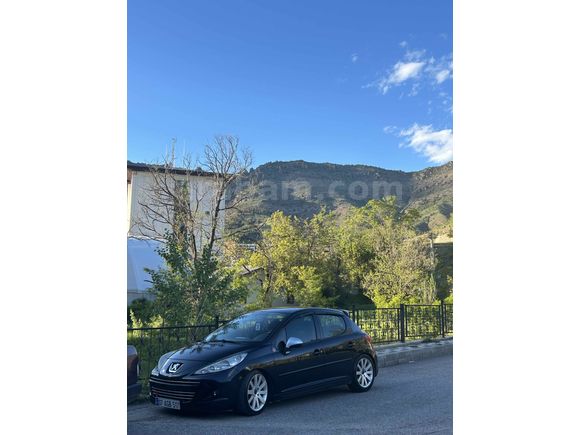 Sahibinden Peugeot 207 1.4 HDi Trendy 2011 Model 