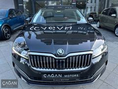 HATASIZ+2023+SKODA SUPERB+PRESTİJ+1.5 TSI+CAN TAVAN+87.000 KM