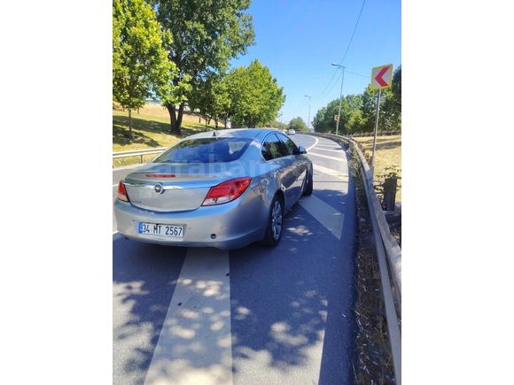 Sahibinden Opel Insignia 1.6 Cosmo 2009 Model