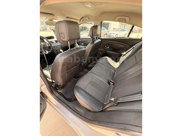 Sahibinden Renault Fluence 1.5 dCi Dynamique 2011 Model 