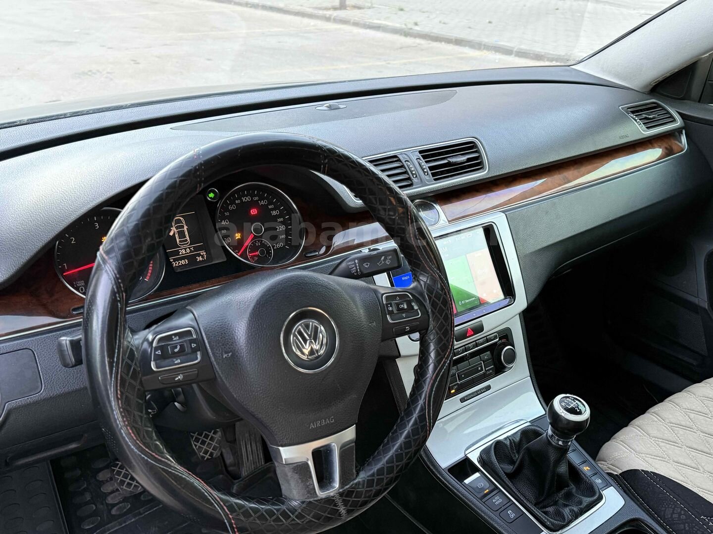 Galeriden Volkswagen Passat 1.6 TDi BlueMotion Comfortline 2011 Model Gaziantep 330.000 km Gri 6