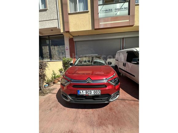 Sahibinden Citroen C4 1.2 PureTech Shine Bold 2022 Model 