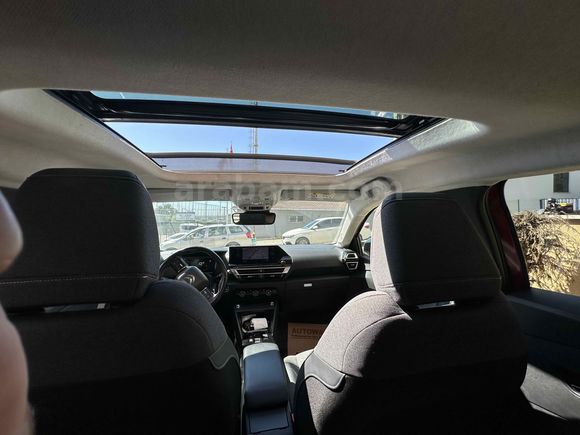 Sahibinden Citroen C4 1.2 PureTech Shine Bold 2022 Model 