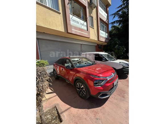 Sahibinden Citroen C4 1.2 PureTech Shine Bold 2022 Model 