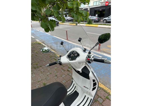 Sahibinden Vespa GTS 300 Super 
