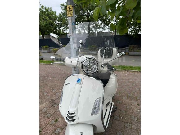 Sahibinden Vespa GTS 300 Super 