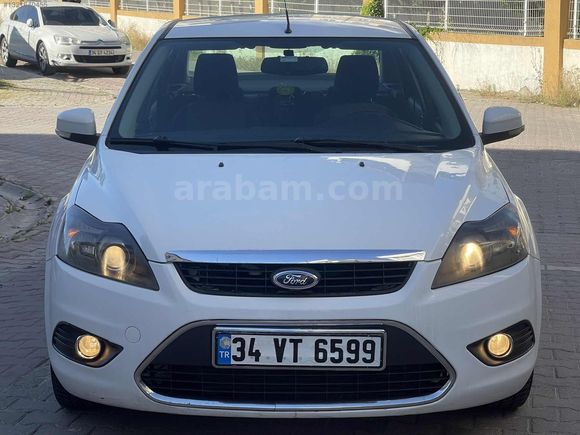 2010 MODEL TERTEMİZ MASRAFSIZ FOCUS TREND X AİLE ARACI