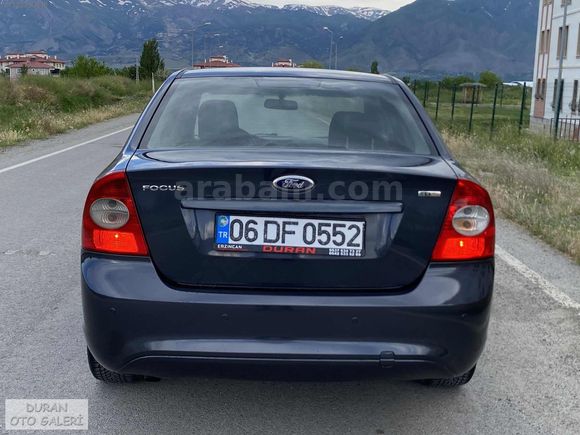 - 2011 1.Sınıf 277 Bin Km ' De - 1.6 TDCİ 95 HP Trend X Focus -