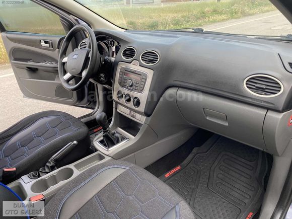 - 2011 1.Sınıf 277 Bin Km ' De - 1.6 TDCİ 95 HP Trend X Focus -