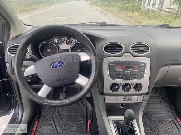 - 2011 1.Sınıf 277 Bin Km ' De - 1.6 TDCİ 95 HP Trend X Focus -