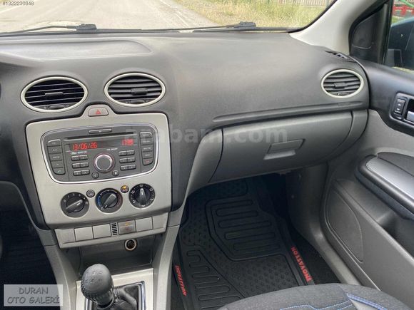 - 2011 1.Sınıf 277 Bin Km ' De - 1.6 TDCİ 95 HP Trend X Focus -