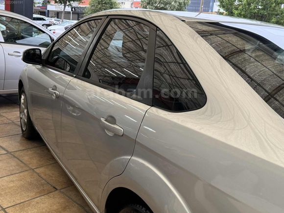 ÇOK TEMİZ_BAKIMLI_1.6 DİZEL_2011 TREND X_SEDAN FOCUS