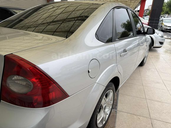 ÇOK TEMİZ_BAKIMLI_1.6 DİZEL_2011 TREND X_SEDAN FOCUS