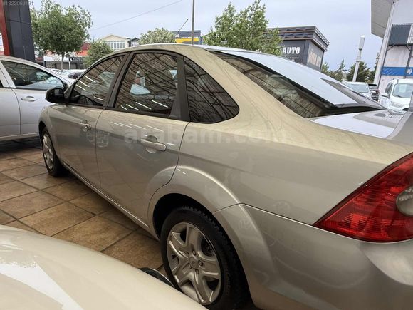ÇOK TEMİZ_BAKIMLI_1.6 DİZEL_2011 TREND X_SEDAN FOCUS