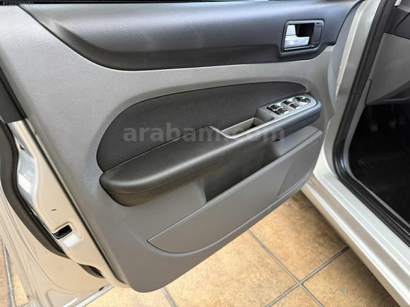 ÇOK TEMİZ_BAKIMLI_1.6 DİZEL_2011 TREND X_SEDAN FOCUS