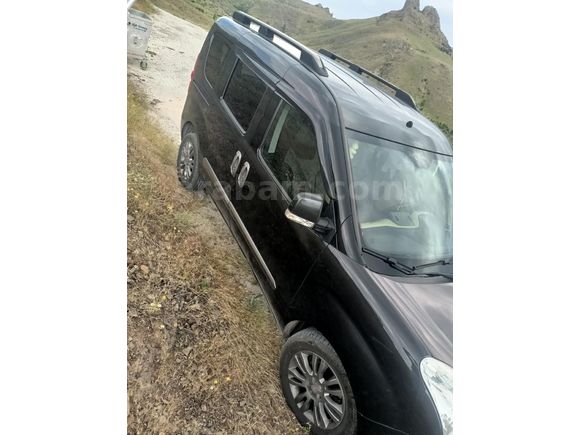 Sahibinden Fiat Doblo Geniş aile tipi Kamyonet 1.6 Multijet Plus 2012 Model
