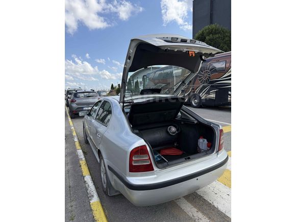 Sahibinden Skoda Octavia 1.6 Elegance 2004 Model 