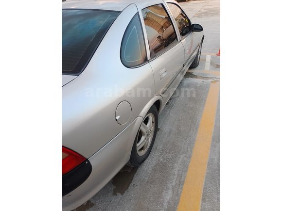 Sahibinden Opel Vectra 2.0 CD 1998 Model 