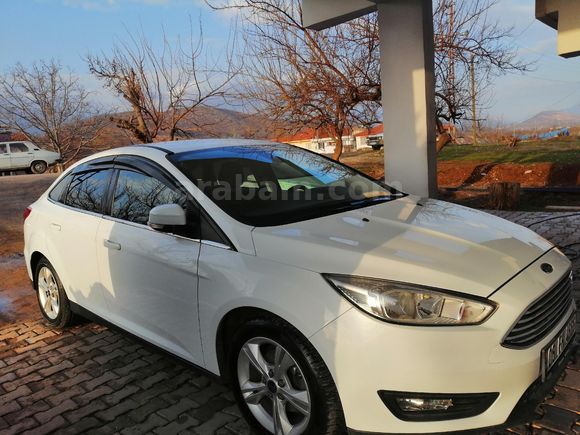 Sahibinden Ford Focus 1.6 Ti-VCT Style 2016 Model