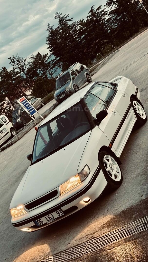 Sahibinden Subaru Legacy 2.0 1993 Model Sakarya 392.000 km Beyaz 1