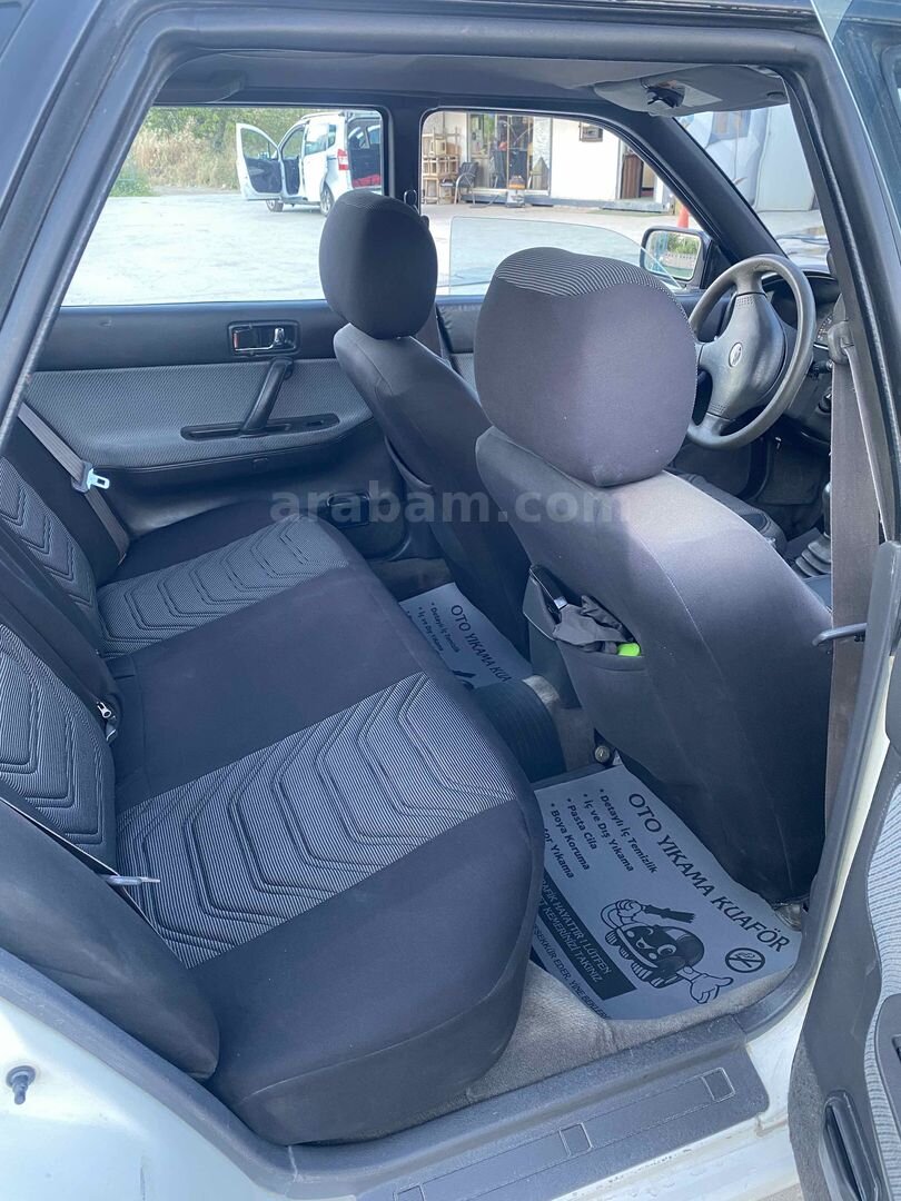 Sahibinden Subaru Legacy 2.0 1993 Model Sakarya 392.000 km Beyaz 6