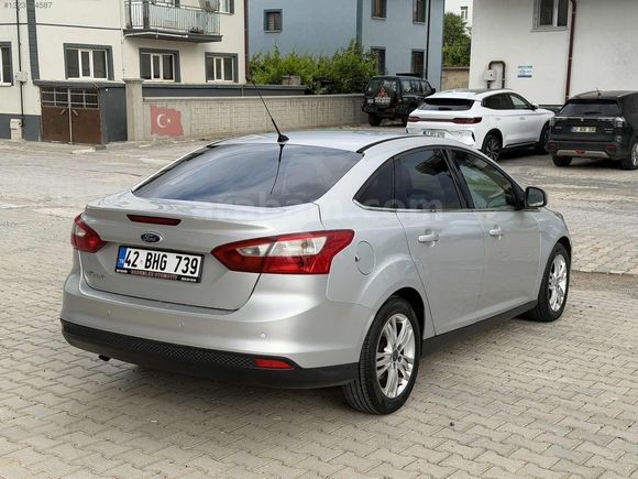 1.6 TDCI FORD FOCUS 258 bin km 2012 model