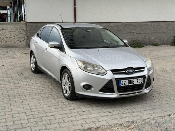 1.6 TDCI FORD FOCUS 258 bin km 2012 model